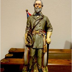 Robert E. Lee Vintage Confederate Army McCormick Distilling Company Decanter